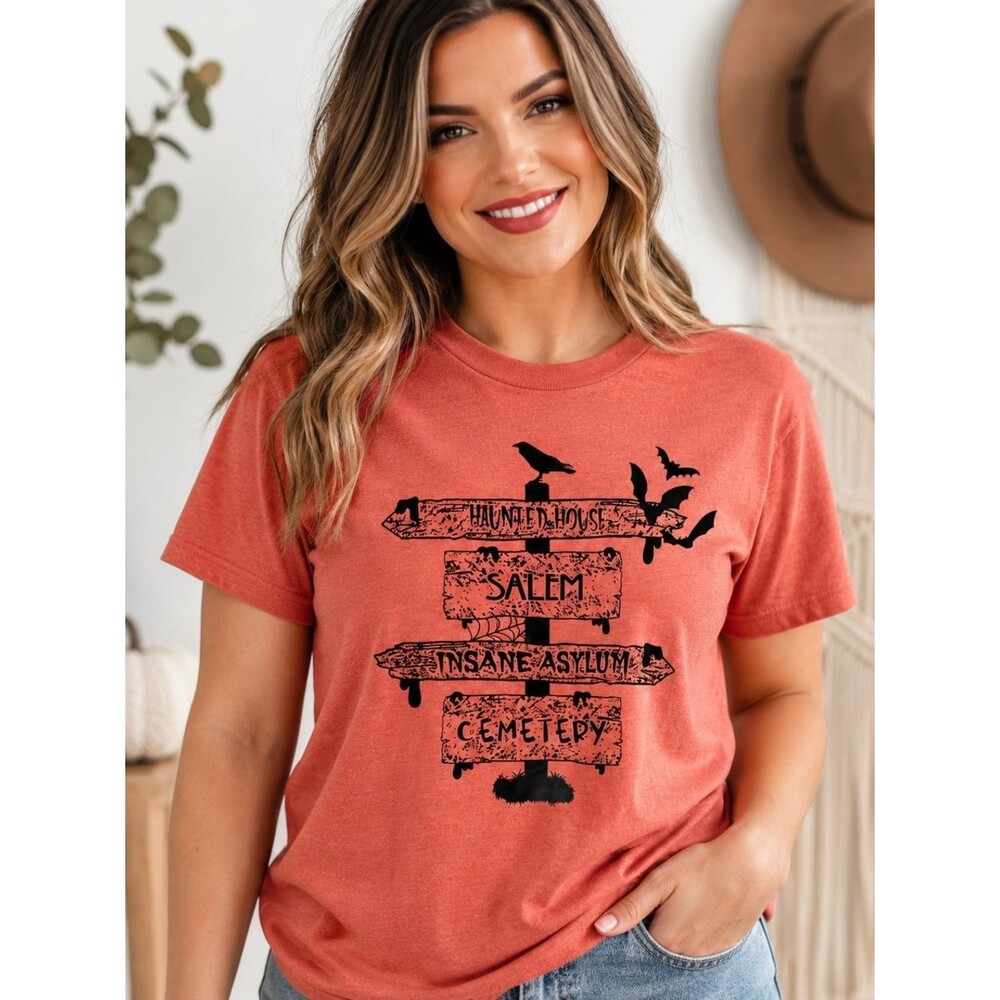 HG Creations Salem Haunted House Halloween Graphic Tee | Medium Spooky Season